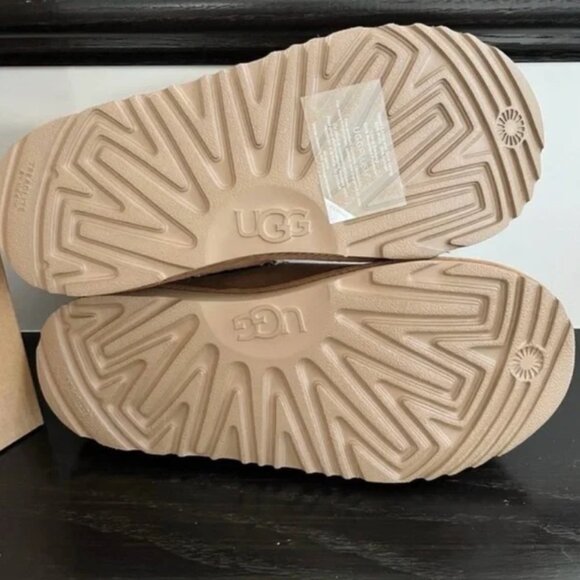 UGG Tasman Slipper Chestnut - Picture 3 of 4